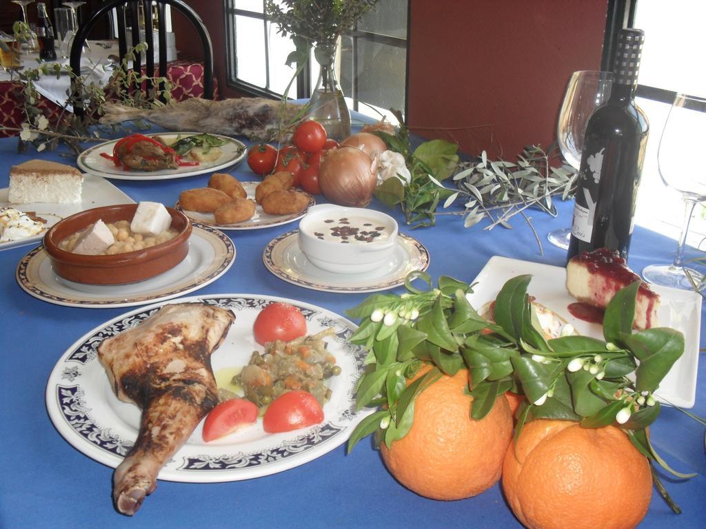 Hostal San Luis Almodóvar del Río Esterno foto