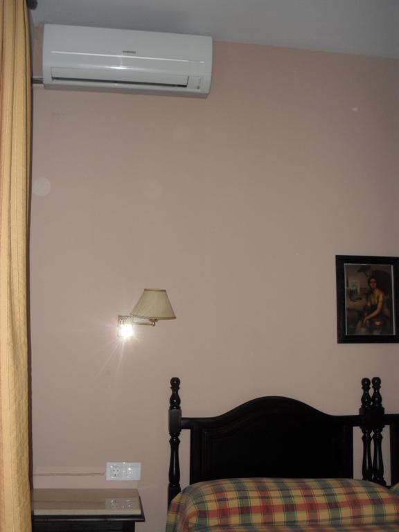Hostal San Luis Almodóvar del Río Esterno foto